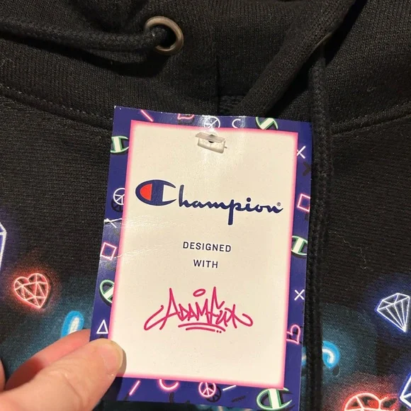 Champion NWT shine bright hoodie by artist Adam Fu - Picture 3 of 7
